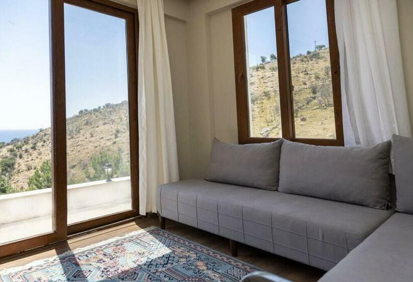Duplex With Stunning View Near Camel Beach In Bodrum