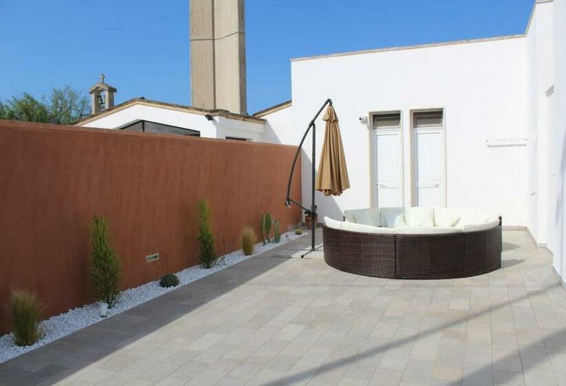 Salento Seaside Villa With Terrace