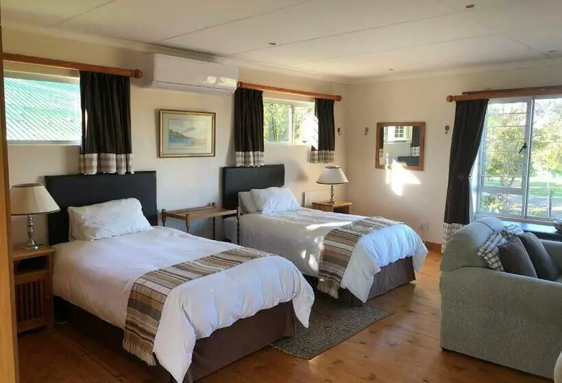 Bee’s Knees Cottage