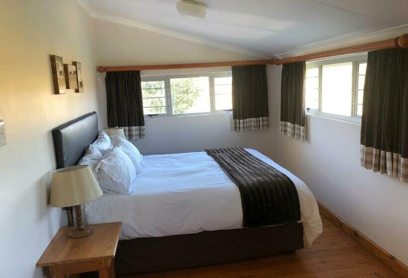 Bee’s Knees Cottage