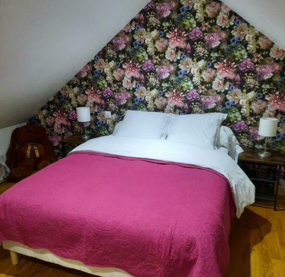 Chalet à L Orée Du Bois Avec Parking