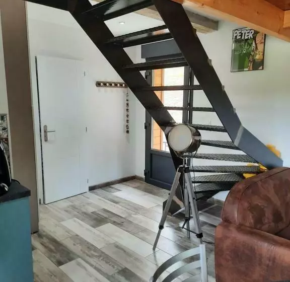 Chalet à L Orée Du Bois Avec Parking