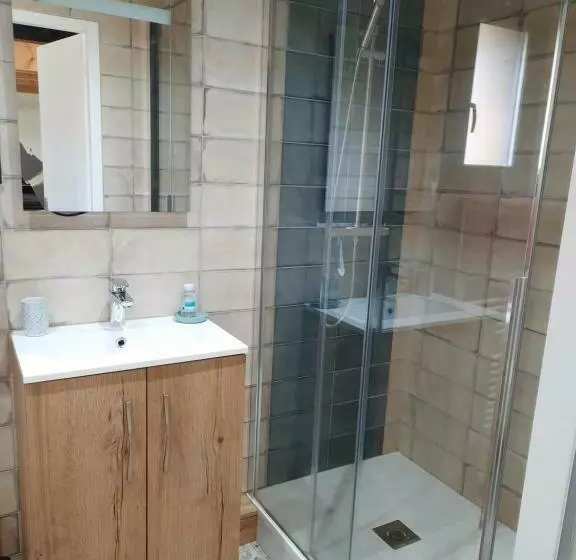 Chalet à L Orée Du Bois Avec Parking