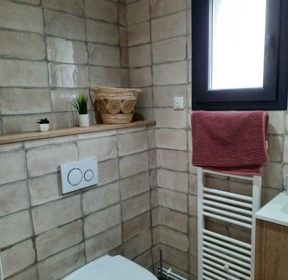 Chalet à L Orée Du Bois Avec Parking