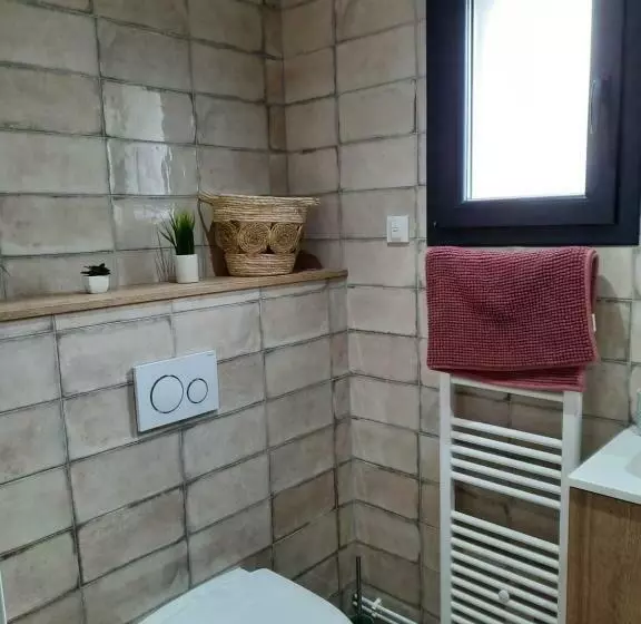 Chalet à L Orée Du Bois Avec Parking