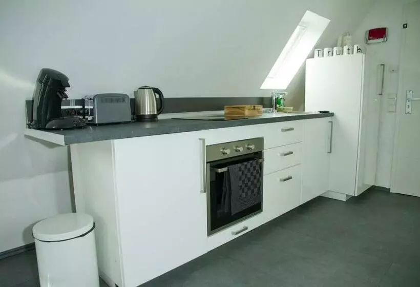 Truth Studio   Küche   Top Internet   Parkplatz   Modern