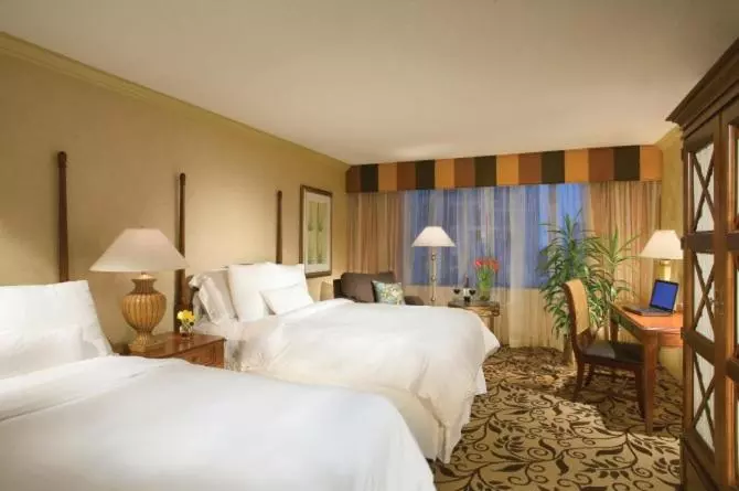 ホテル Golden Ray International