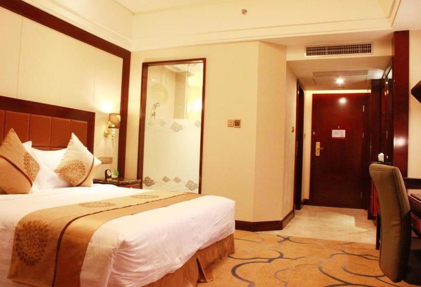 Hotel Golden Ray International