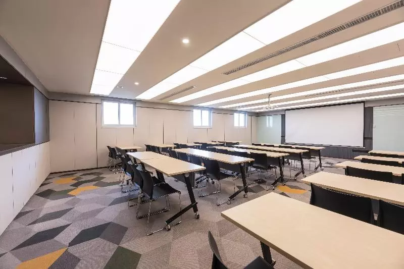 Отель Hanting Nantong Jinfeida Plaza