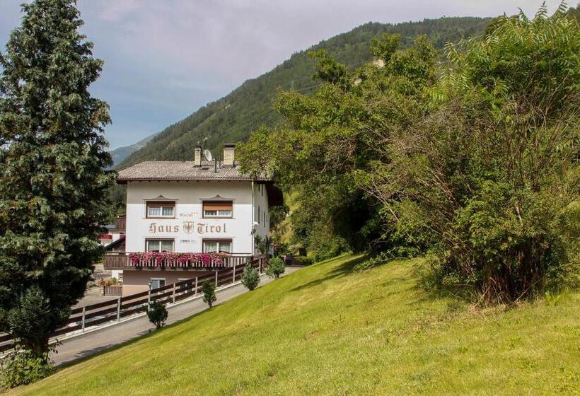 호텔 Haus Tirol Appartements