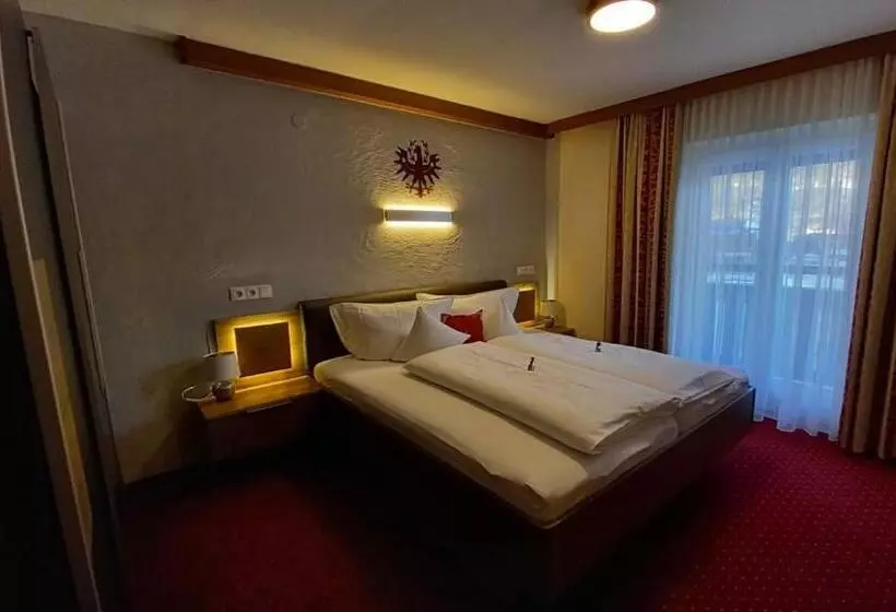 ホテル Haus Tirol Appartements