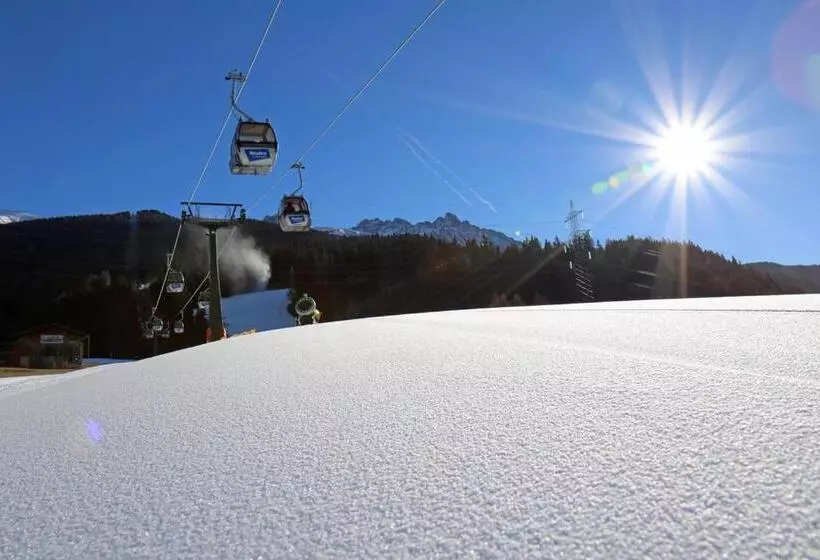 ホテル Haus Tirol Appartements