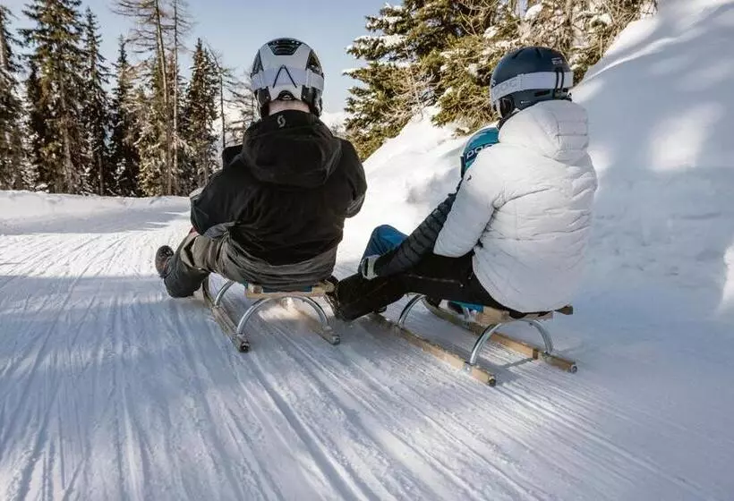 ホテル Haus Tirol Appartements