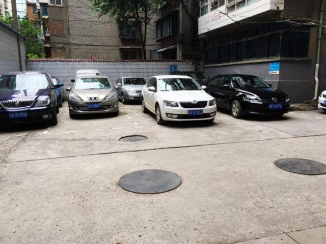 酒店 Jinjiang Inn Guiyang Penshuichi Branch