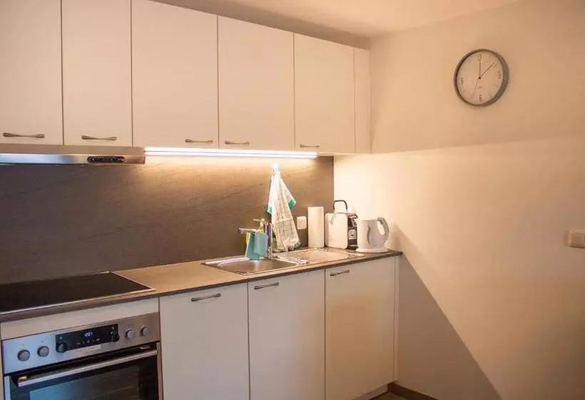 هتل Pension Maria Theresia