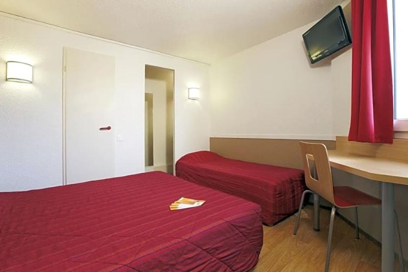 فندق Premiere Classe Avignon Courtine Gare Tgv