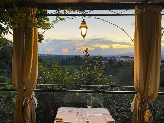 Отель Quattro Gigli Palace