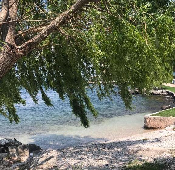 בית מלון כפרי Smeraldo