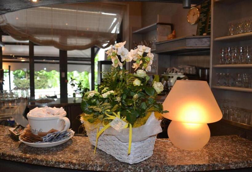 בית מלון כפרי Smeraldo