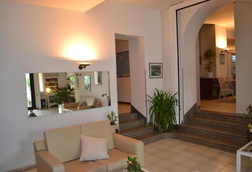 בית מלון כפרי Smeraldo