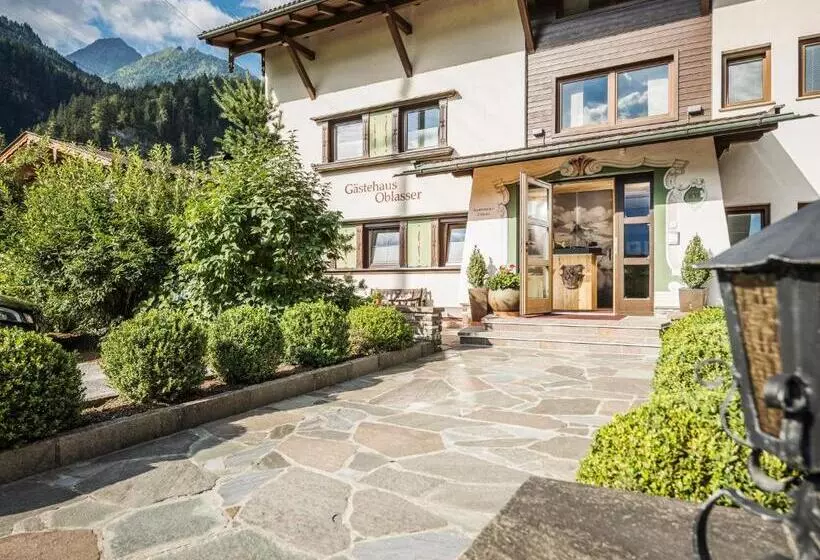 پانسیون Gästehaus Oblasser
