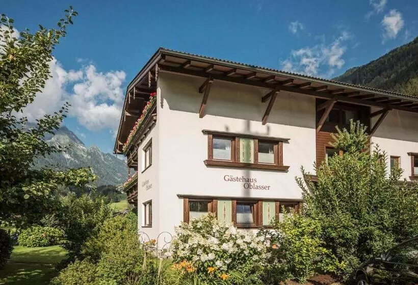پانسیون Gästehaus Oblasser
