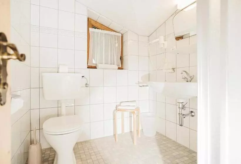 پانسیون Gästehaus Oblasser