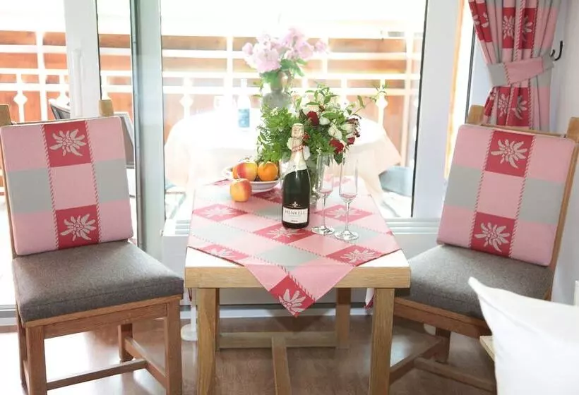 Zum Senn   Hotel Und Wirtshaus