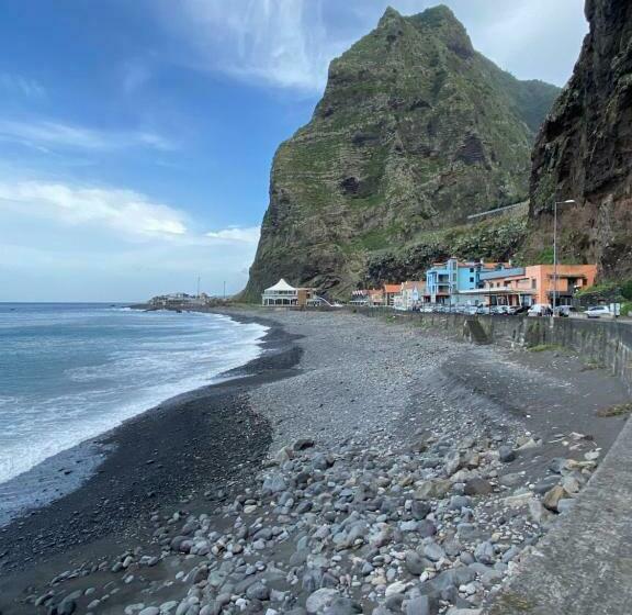 ᴠɪʟʟᴀɢᴇ ʜᴏᴜsᴇ