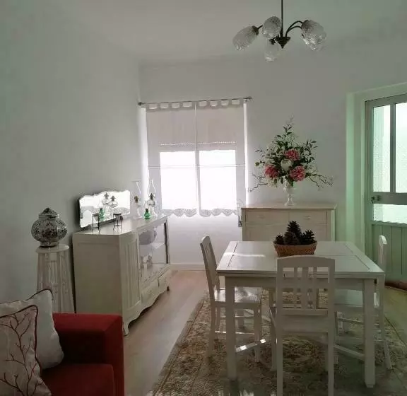 Alojamento Justo   Vila De Montargil