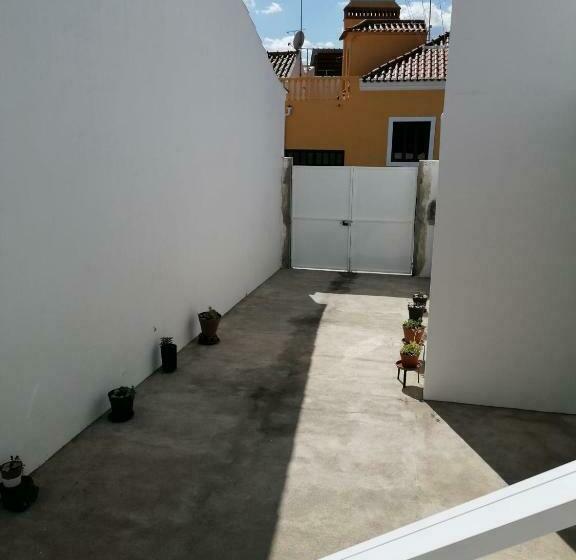 Alojamento Justo Vila De Montargil