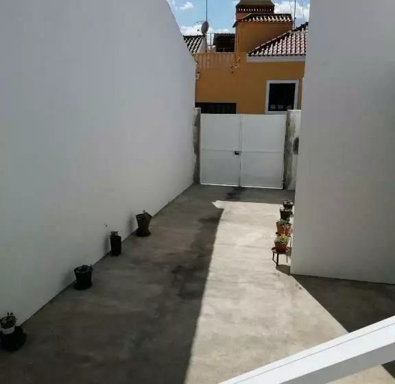 Alojamento Justo   Vila De Montargil