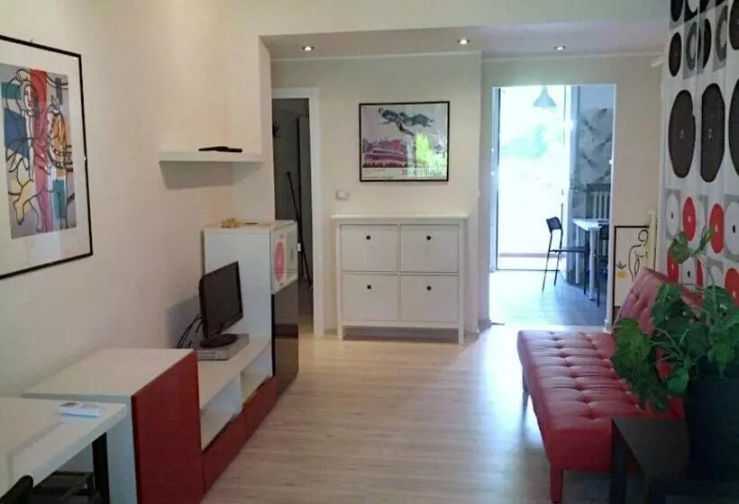 Casa Laghetto Policlinico