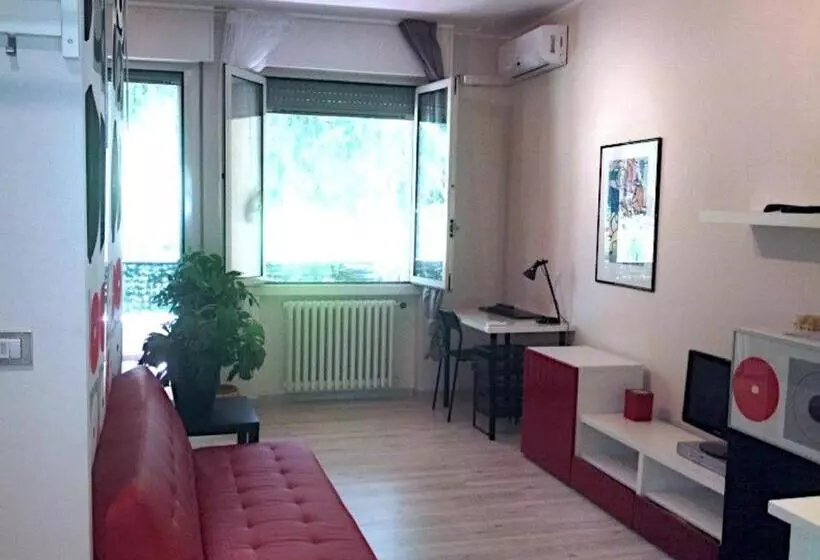 Casa Laghetto Policlinico