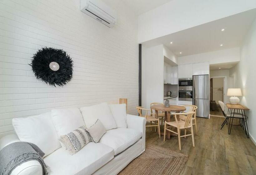 Casa Boma Lisboa   Design Apartment With Private Vegetal Terrace   Lapa Vii