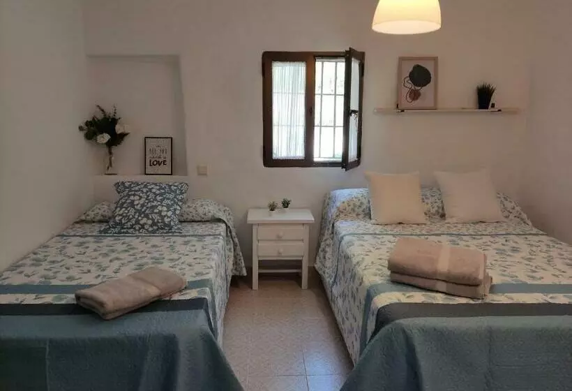 Casa De Campo Con Maravillosas Vistas, Bbq Y Piscina