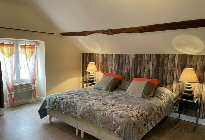 Maison De Vacances Spacieuse Avec Cour Privative, Proche Des Commerces Et Activités De Plein Air