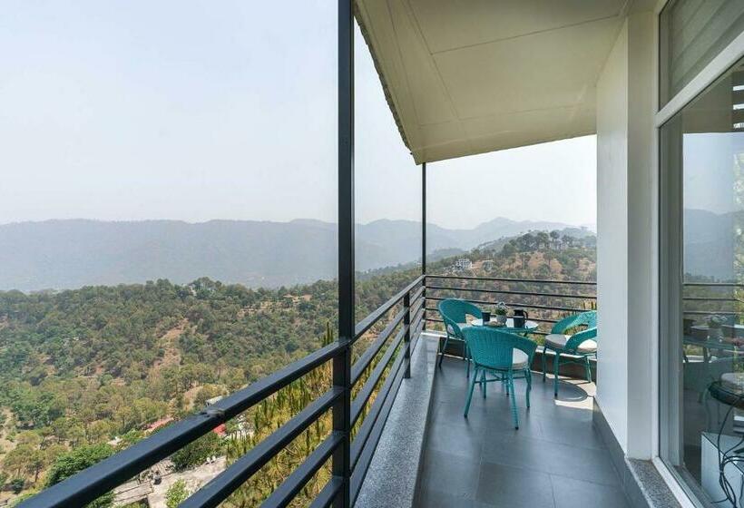 Stayvista At Pristine Pines