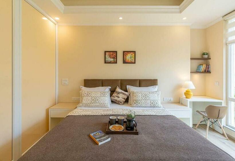 Stayvista At Pristine Pines