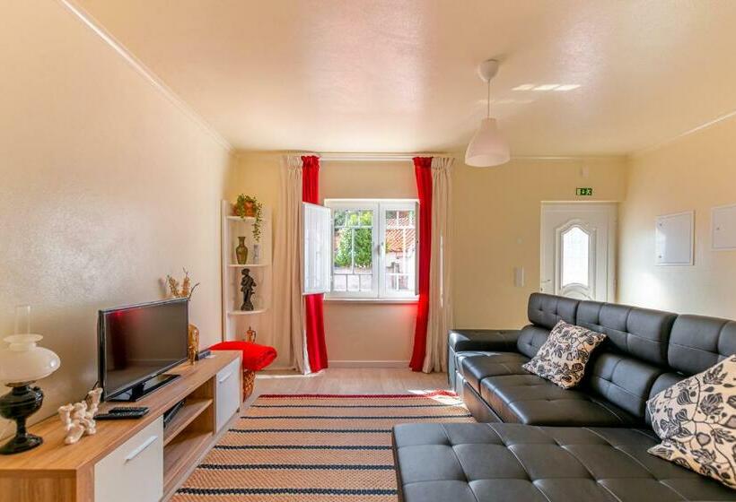 Casa Júlio Henriques