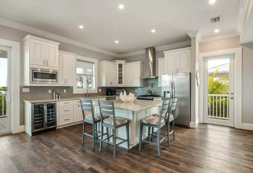Coastal Bliss By Brightwild Pool, Parking, Dock!