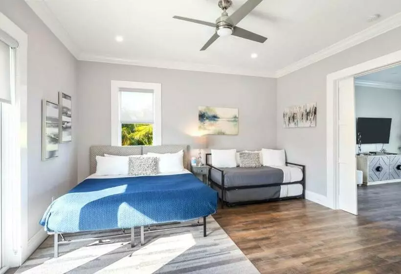 Coastal Bliss By Brightwild Pool, Parking, Dock!