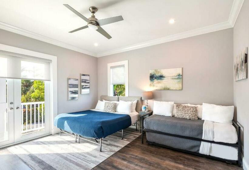 Coastal Bliss By Brightwild Pool, Parking, Dock!