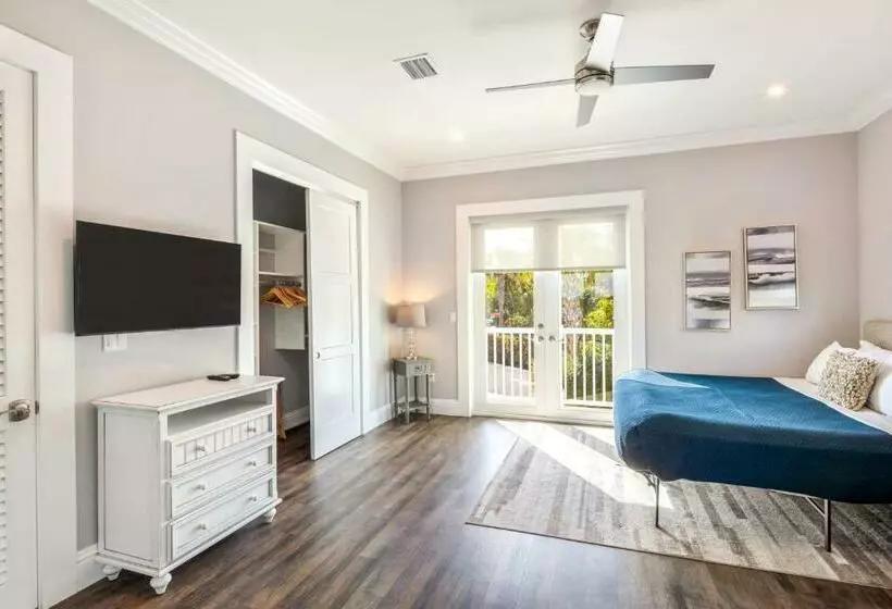 Coastal Bliss By Brightwild Pool, Parking, Dock!