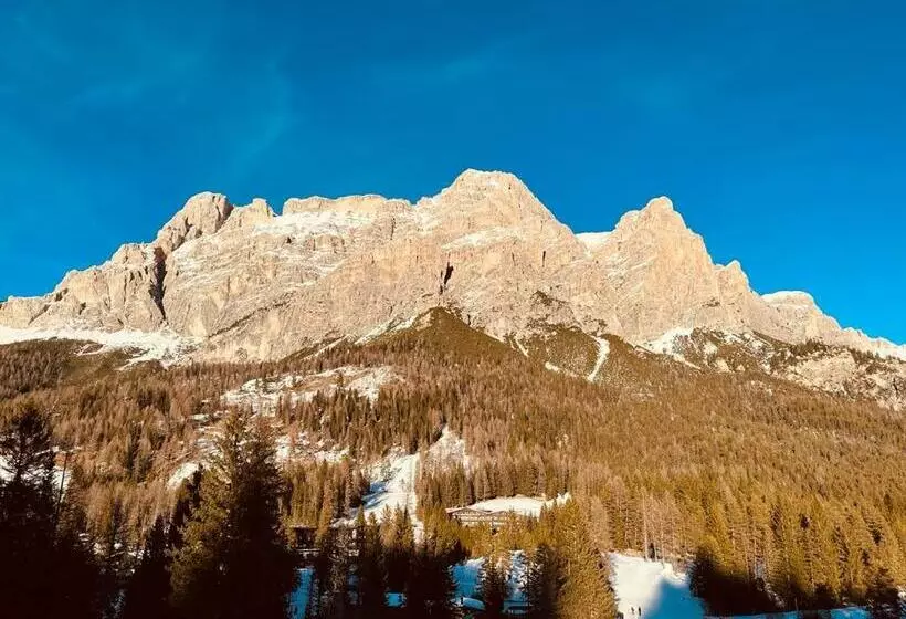 The Grey Lodge At Bosco Verde