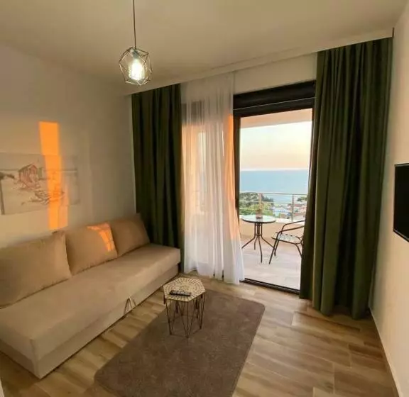 Xhan Apartments