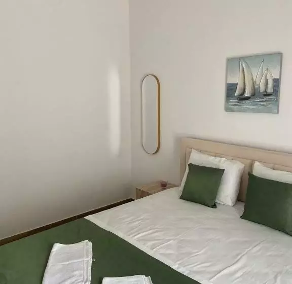 Xhan Apartments