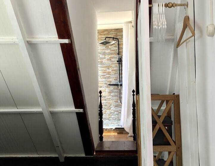 Captivating Studio Apartment In Mexilhoeira Grande