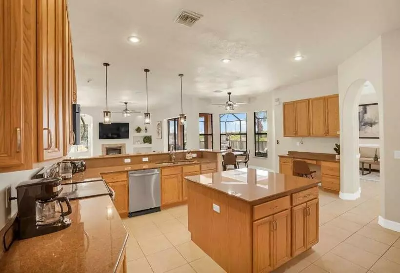 Luxury Villa In Punta Gorda Isles