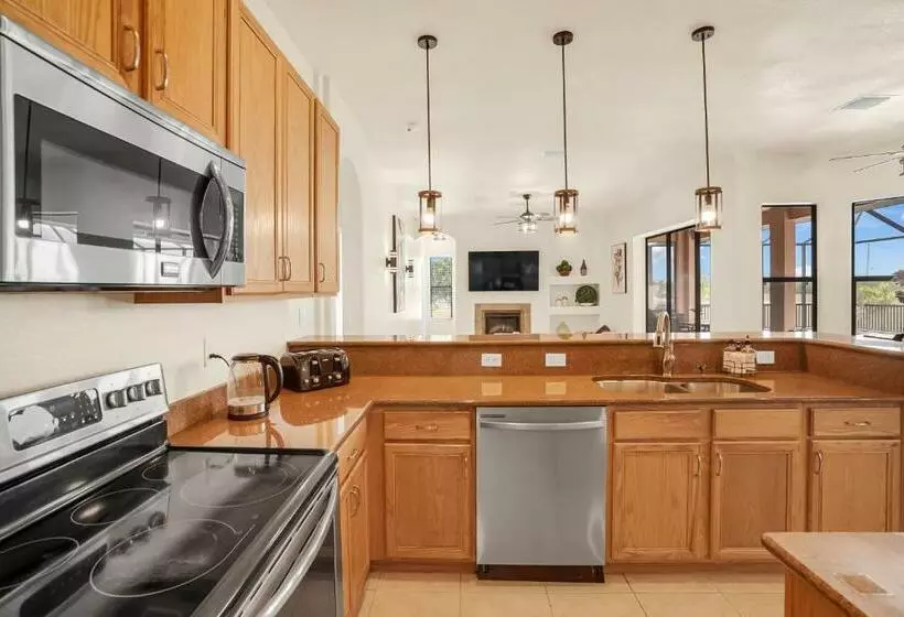 Luxury Villa In Punta Gorda Isles